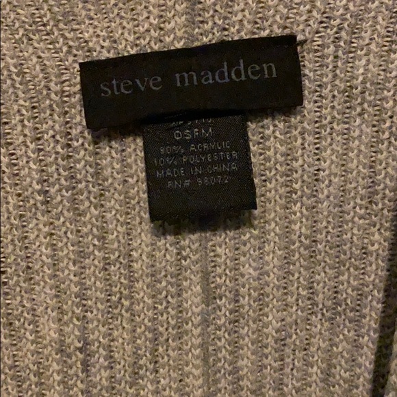 Steve Madden shawl/shrug - Picture 2 of 6